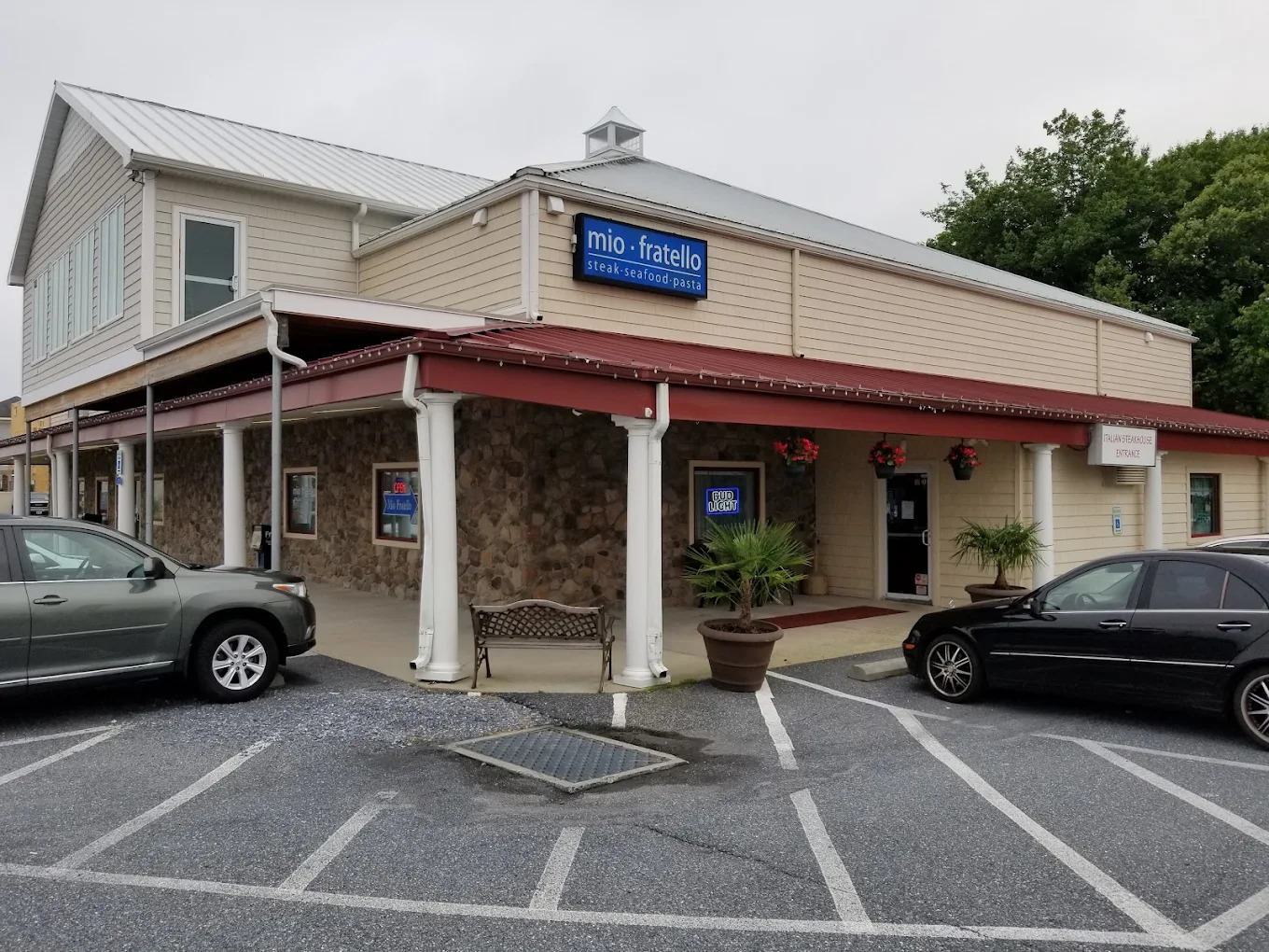 Mio Fratello Italian Steakhouse photo